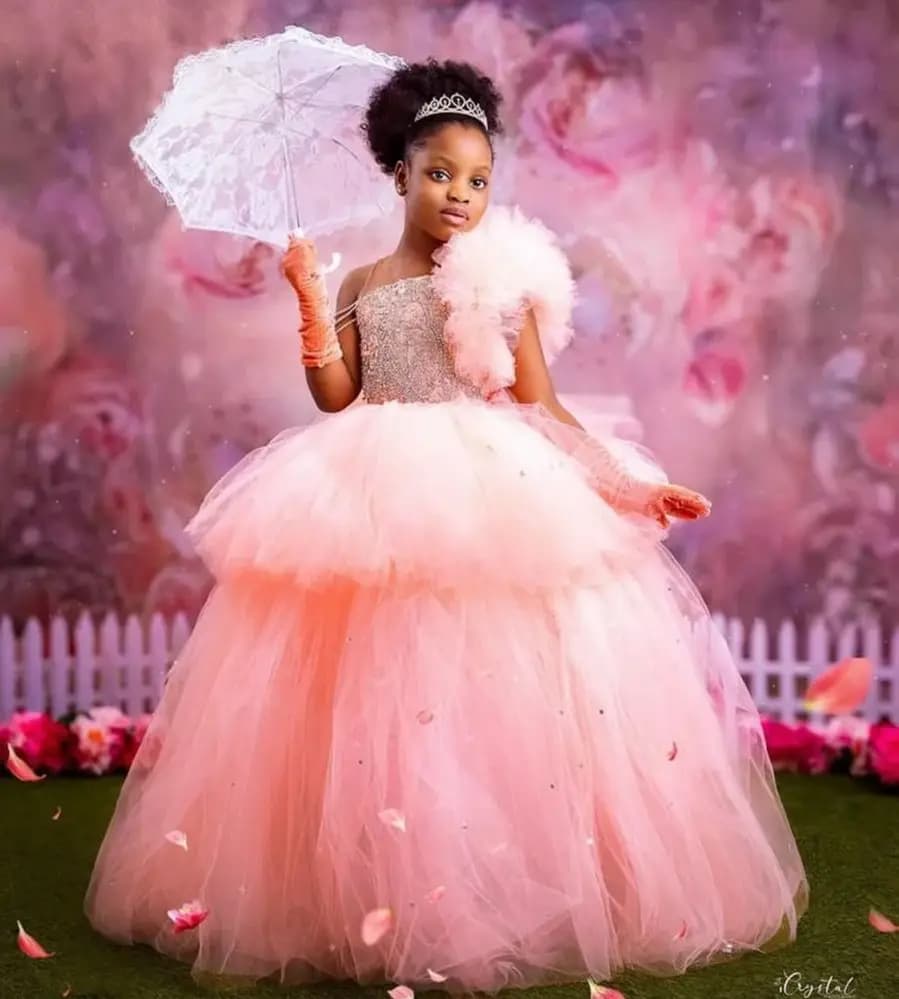 Abiti da festa di compleanno per ragazze rosa cipria Abiti da ragazza di fiori extra gonfi con perline da principessa Abiti da ballo per bambini per servizio fotografico