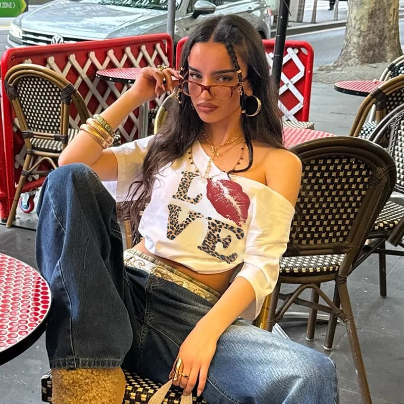 Canotta sexy per ragazza calda americana a maniche corte con stampa leopardata con stampa di lettere europee e americane transfrontaliere