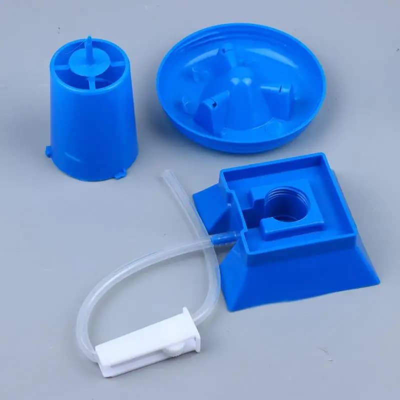 Dispositivo Automatico di Alimentazione d'Acqua per Incubatrice con Flusso Regolabile, Umidificatore e Sistema di Rifornimento Idrico