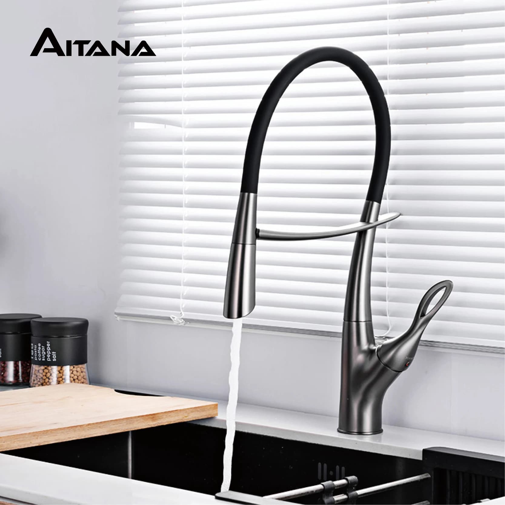 Modern Luxury Black Brass Kitchen Faucet Pull-Out Magnetic Suction Design Single Handle Hot & Cold Water 2 Function Sink Mixer