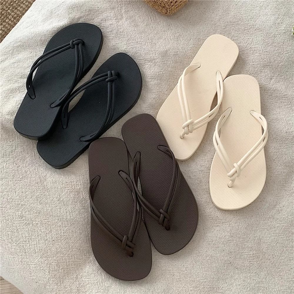 Korean Style Women's Casual Summer Flip Flops Soft Bottom Bathing Beach Sandals Anti-Slip Indoor Outdoor Slippers