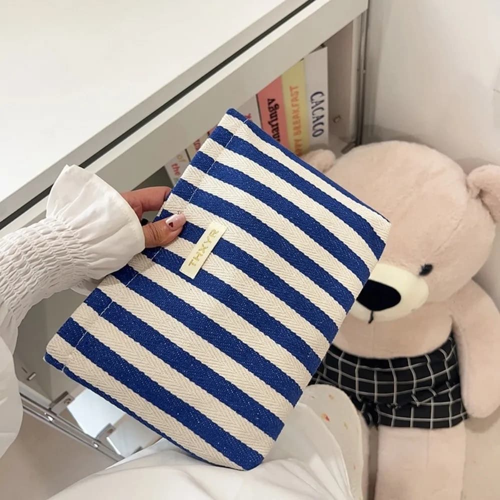 Fashion Portable Stripe Cosmetic Bag Lightweight Multifunctional Storage Bag Large Capacity Zipper Makeup Organizer Travel