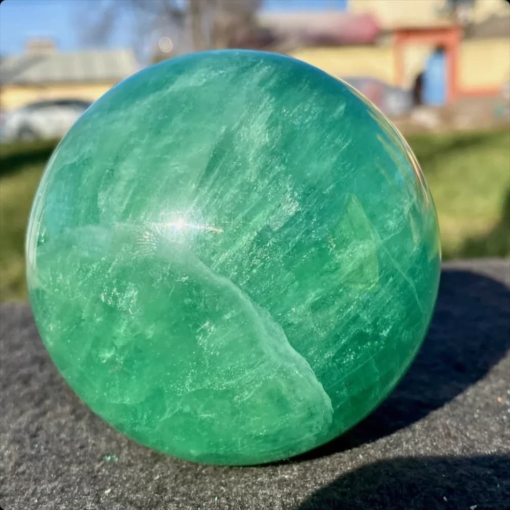 Natural Green fluorite Quartz Crystal Ball Polished Massage Sphere Ball Reiki Healing Room Decor
