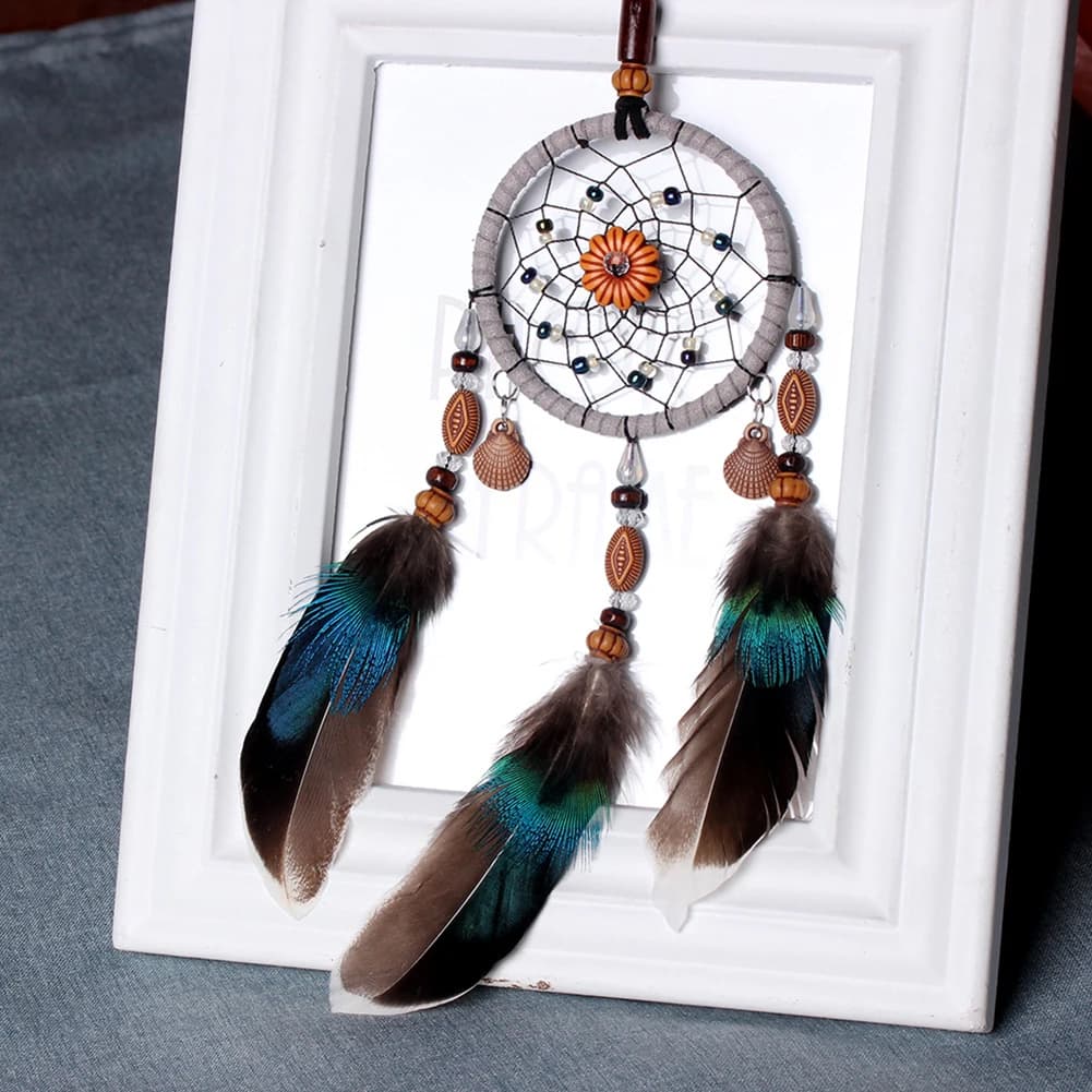 Retro Art Dream Catcher Net Wall Hanging Handmade Crafts Ornament Wind Chimes Pendant Dreamcatcher for Home Windows Door Bedside