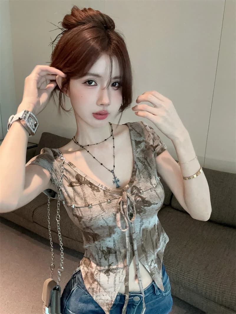 Chic Tie-Dye V-Neck Women's Top Waist-Cinching Asymmetrical Slit Summer T-Shirt Korean Style Slim Fit Short Sleeve Tee