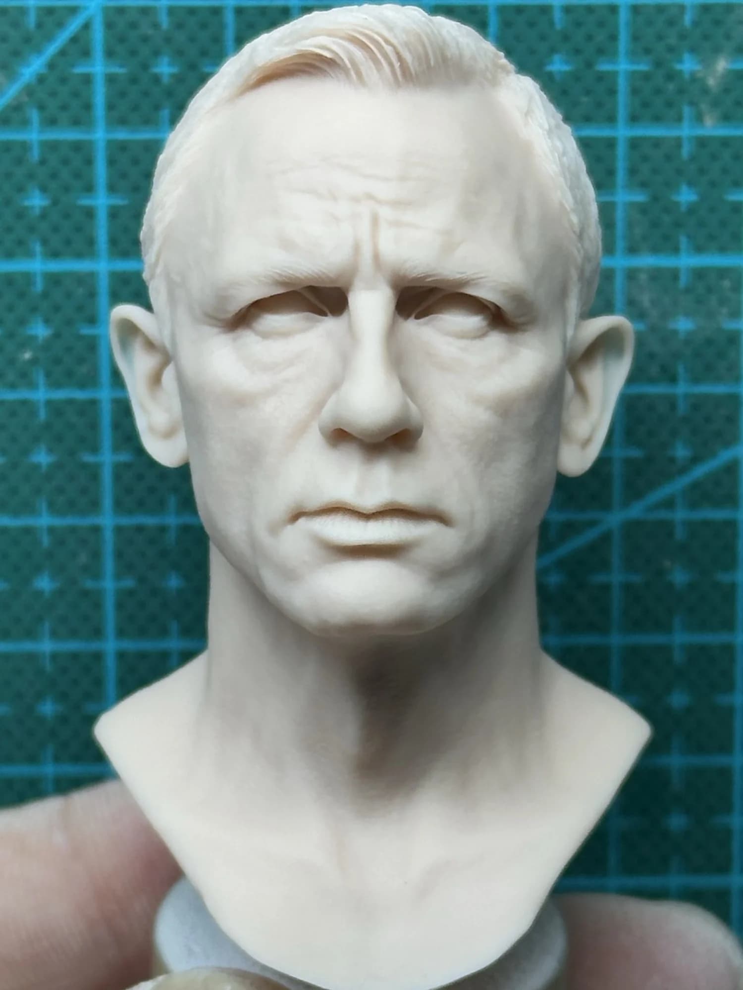 1/6 non verniciato Daniel Craig testa intaglio modello giocattoli adatti alla action figure da 12 pollici
