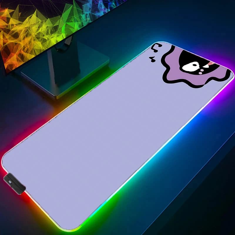 Tappetino per Mouse RGB con Bordo Rinforzato, Retroilluminato, Accessori per Gaming, Tastiera LED Pokemon Pikachu, Mousepad da Scrivania