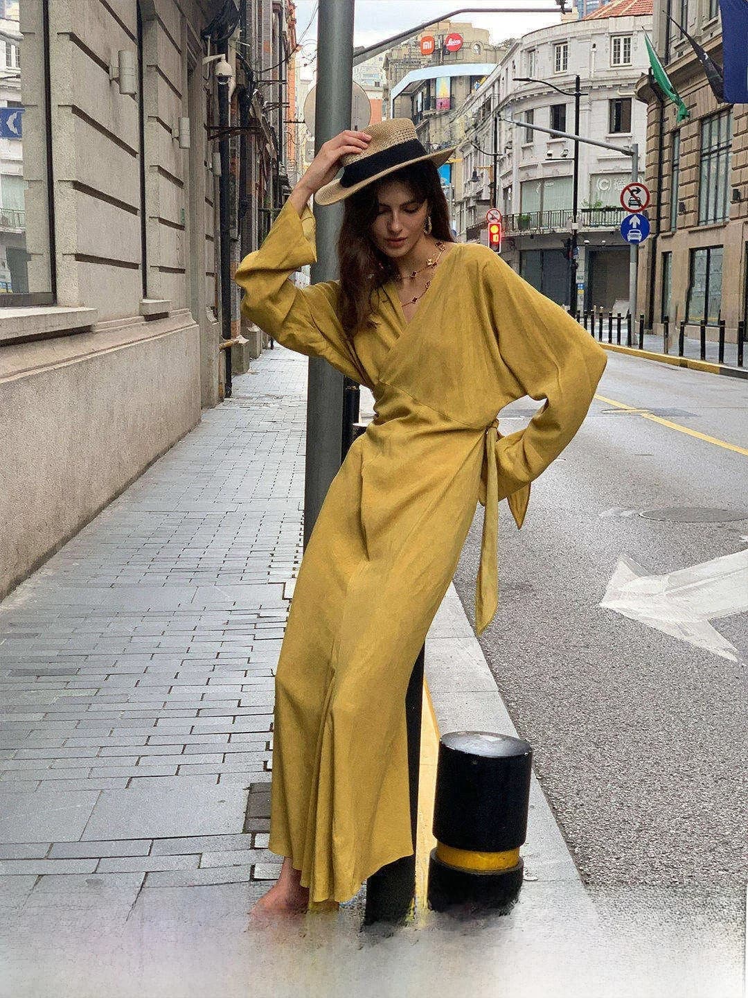 Luna7xi Maple Caramel Abito da donna a maniche lunghe con scollo a V, vita alta, design primaverile, confortevole, traspirante, stile coreano