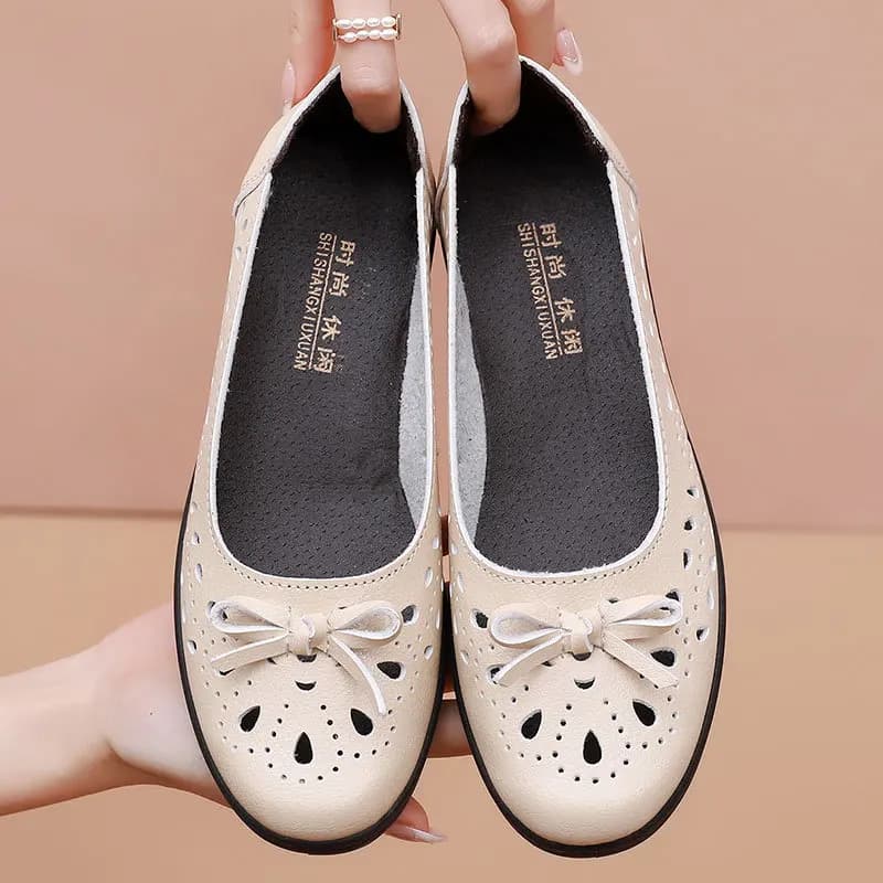 Women's Casual Summer Shoes Soft Leather Sandals Women's Dancers Cut Out Slip On Moccassini Women's Footwear WSH4826