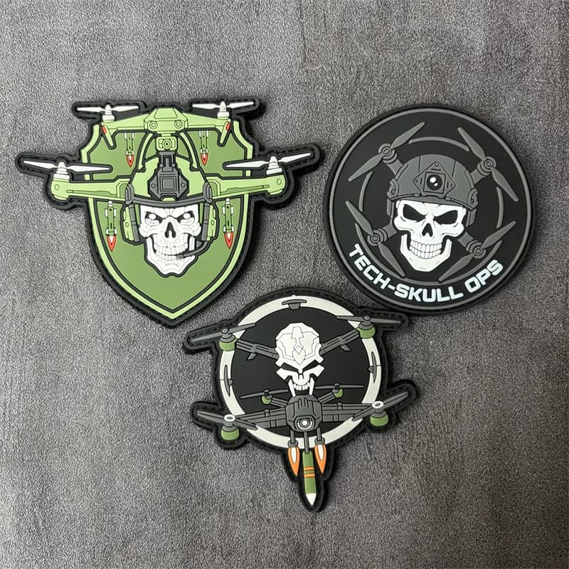 Patch 3D in PVC con design "Droni e Teschio" per Abbigliamento, Distintivo Tattico Morale, Patch Militare con Chiusura a Strappo, Adesivi per Zaino