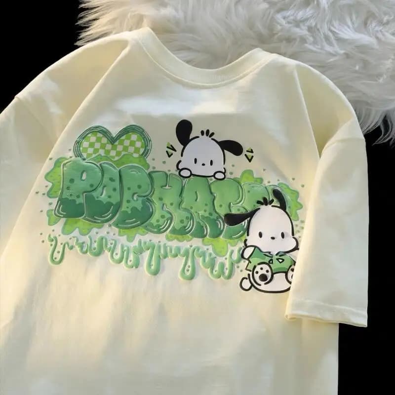Nuova T-shirt Estiva 2026 Pochacco a Maniche Corte, Top da Donna Best Seller con Stampa Cartoon, Versatile, Mezza Manica, Alla Moda, Carina, Stile Ins