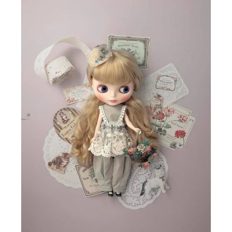 Blythe's Girlish Wardrobe Sewing Book Doll Outfit Matching Attire Pattern Drafting Accessories Illustrated Guide