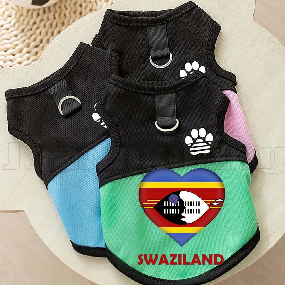 Pettorina in rete con bandiera a cuore dello Swaziland per cani e gatti, abbigliamento primaverile/estivo per cuccioli e gattini, gilet per cani con anello a D per guinzaglio