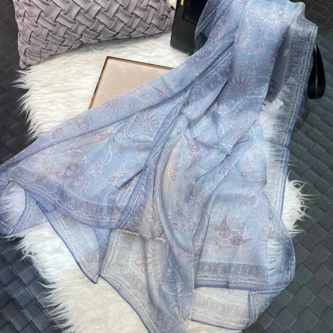 [BYSIFA] Sciarpa di seta grigio blu Mantello Moda donna Sciarpe lunghe di seta 100% Foulard Donna Plaisley Design Sciarpe di chiffon Sciarpe