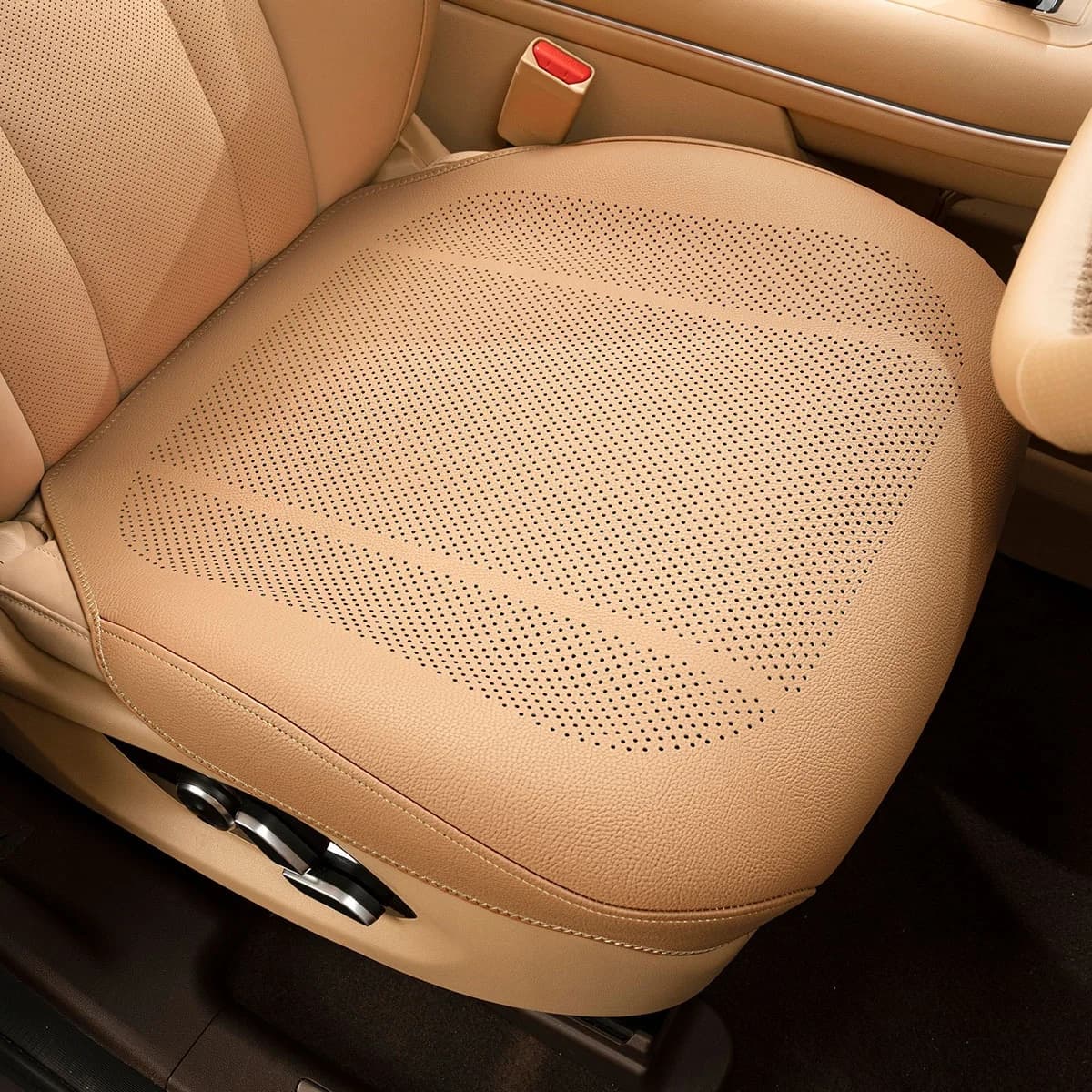 Car Seat Covers in Breathable Leather Universal Front Seat Covers for Cadillac CT5 XT5 XT4 XT6 ESV Escalade CTS XTS SRX