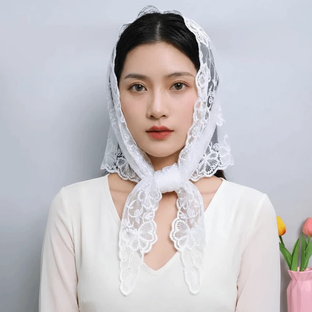 Elegante Sciarpa in Pizzo Ricamato con Fiori, Traspirante, Leggera, Triangolare, in Seta per Donne