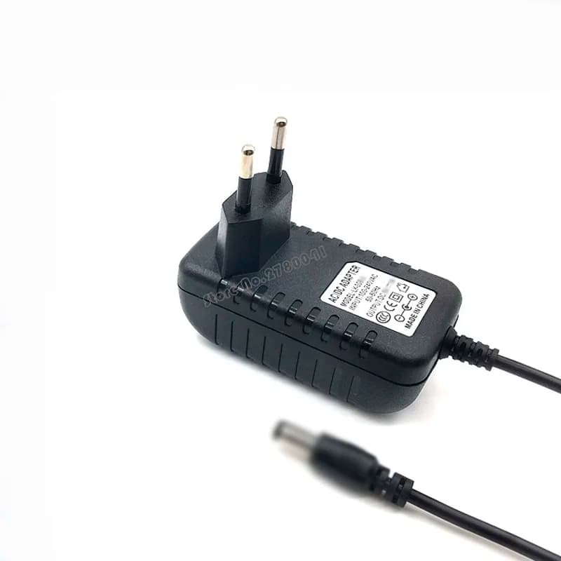 Adattatore AC 5V per Behringer U-Phoria UMC404HD, Interfaccia Audio MIDI USB 4x4, Preamplificatore Microfonico MIDAS 4x4 per Audiofili