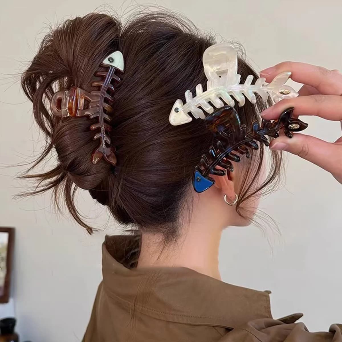 1PC Fashion large acetate fishbone hair clip for women, French design, cute shark clip for the back of the head hair accessory