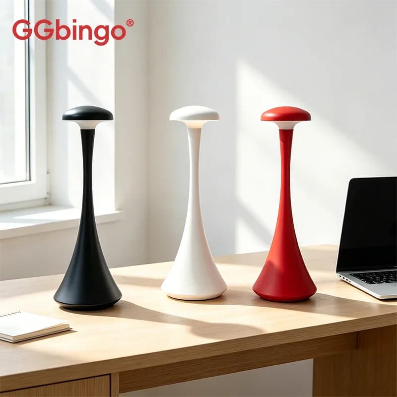 Lampada da tavolo a fungo di nuovo arrivo Lampada touch wireless ricaricabile Lampada creativa Lampada da scrivania USB-C Luce d'atmosfera per camera da letto dell'hotel