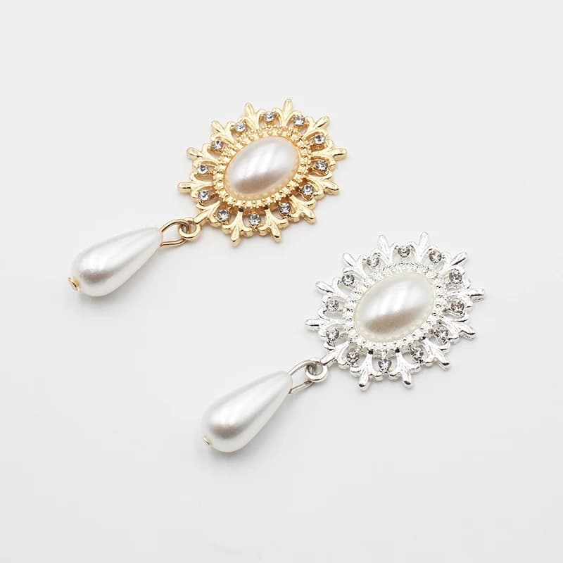 Nuovo 10 Pz 28*48 MM Ciondolo Perla Strass Bottoni a pressione Mestiere Per Cucire Accessori Per Capelli Scatola di Caramelle Da Sposa Decorativa