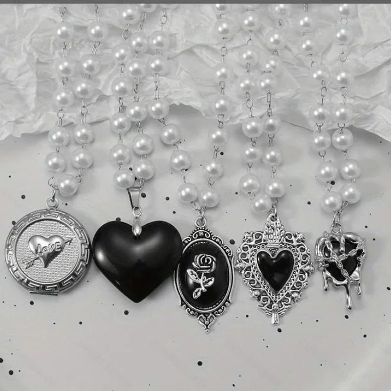 5Pcs Y2K Gothic White Pearl Necklace Set Black Heart shaped Rose Lock Drop Chain Heart shaped Pendant Women's Jewelry