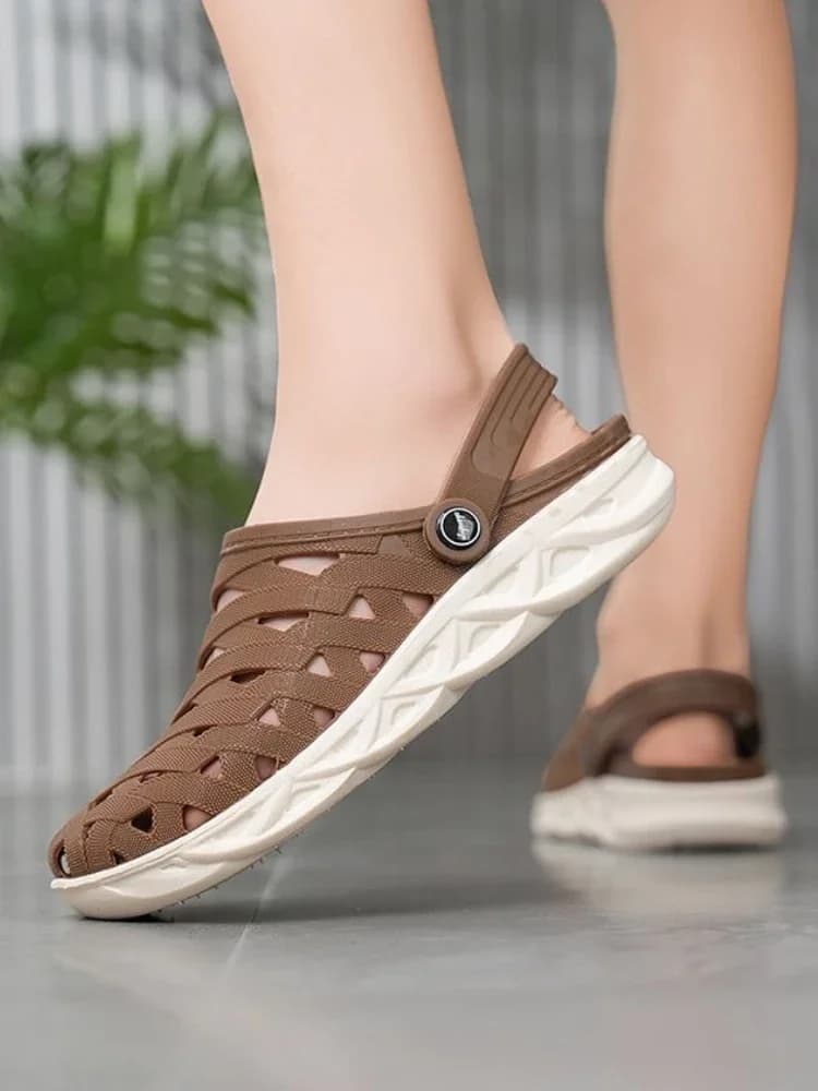 Sandalo da uomo piatto da spiaggia punta aperta antiscivolo numero 41 PVC all'ingrosso in offerta 39 vendita di liquidazione a piedi nudi scarpa casual maschile originale