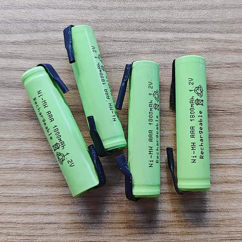 Ni-MH AAA 1.2V 1800mAh per rasoio elettrico, rasoio, spazzolino con linguette a saldare batteria ricaricabile