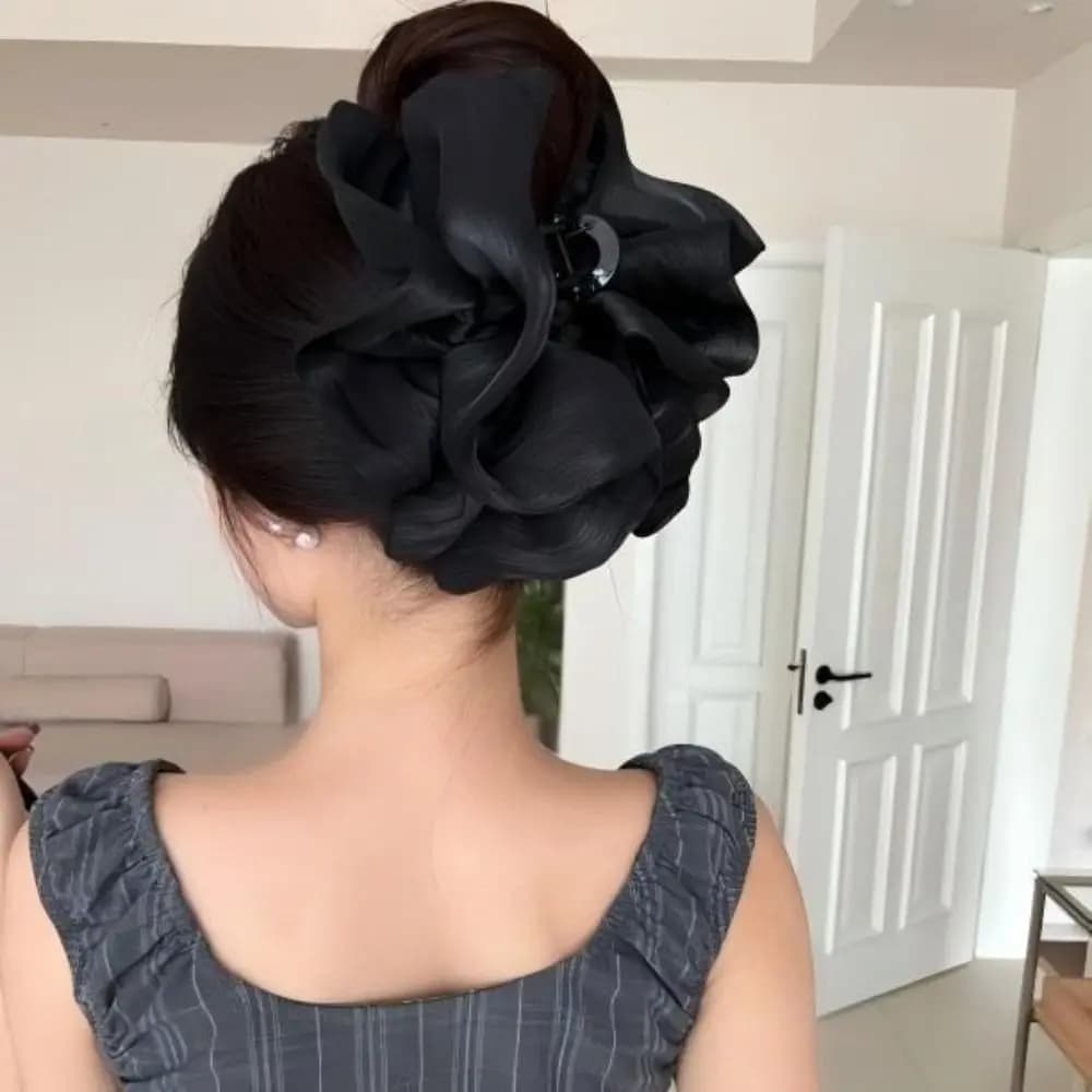 Elegant PC Pleated Hair Claw Large Size Lightweight Mesh Flower Hair Clip Tulle Material Chic Cloud Crab Claw Clip Bun Hairstyle