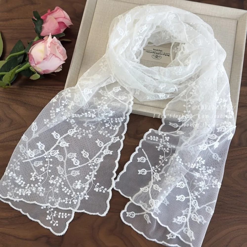 Solid color embroidered lace scarf, elegant and light, with perforated design, perfect for photos