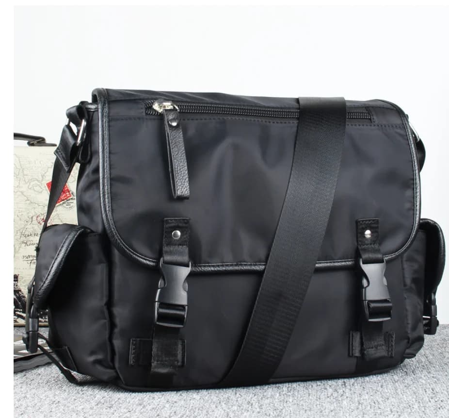 Men's Minimalist Large Capacity Water-Resistant Crossbody Bag Stylish Messenger Business Briefcase Single Shoulder Bag