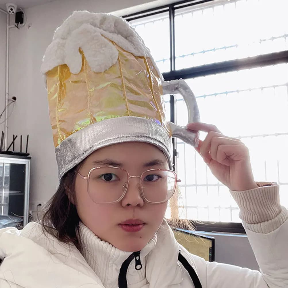 Cappello a Forma di Boccale di Birra, Caldo Copricapo Invernale, Accessorio per Costumi, per Feste, Celebrazioni, Spettacoli, Selfie Divertenti