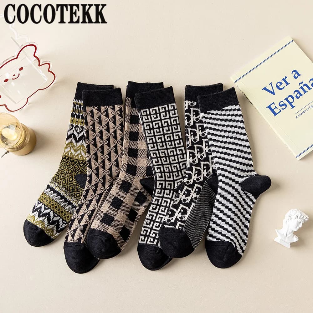 New Retro Thick Line Double Needle Fashion Style calzini da donna in cotone pettinato Vintage addensato Warm Trend Street Casual Home Sox