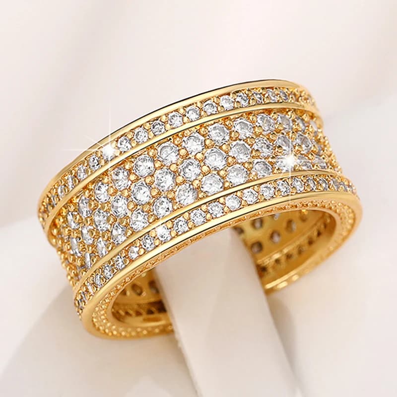 Huitan Eternity Promise Anelli per le donne Amore Fedi nuziali Accessorio Full Bling Iced Out CZ Anelli All'ingrosso e Drop Ship Gioielli