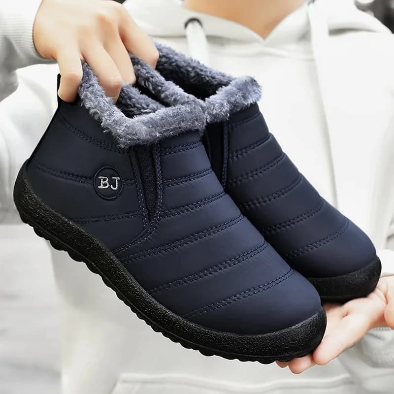 Stivali invernali da donna Nuovi stivali da neve Peluche e cotone spesso Scarpe casual ultraleggere e calde Stivali di cotone spesso