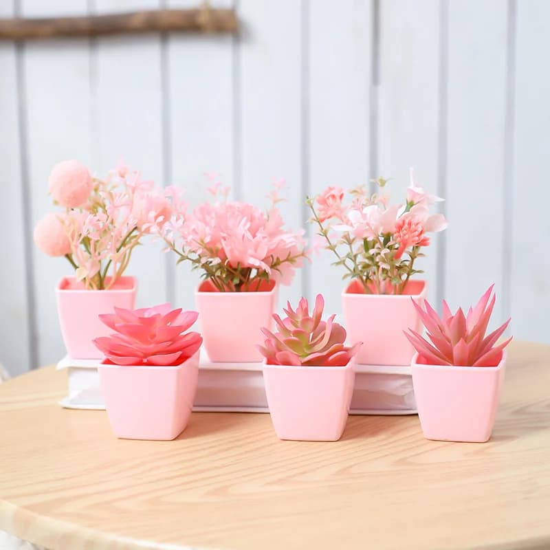 6 mini pot plants of synthetic flowers: office desks, hotels, restaurants, cafes, living rooms, bedrooms and balconies.