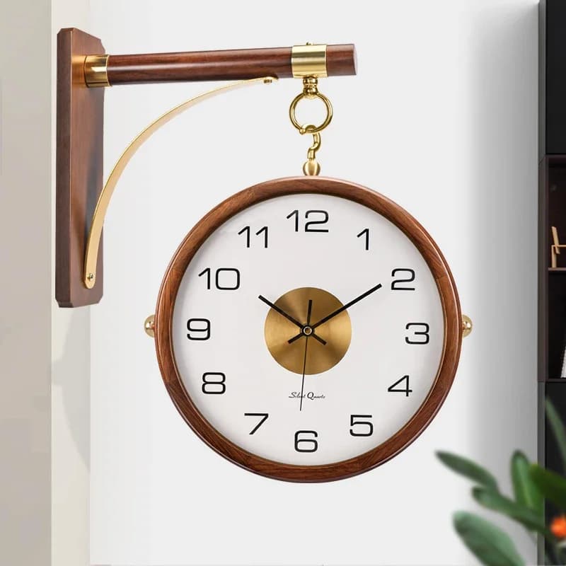 Metal wall clock with luxury side Quiet digital watch for decoration of living room or bedroom Elegant watch for corridors
