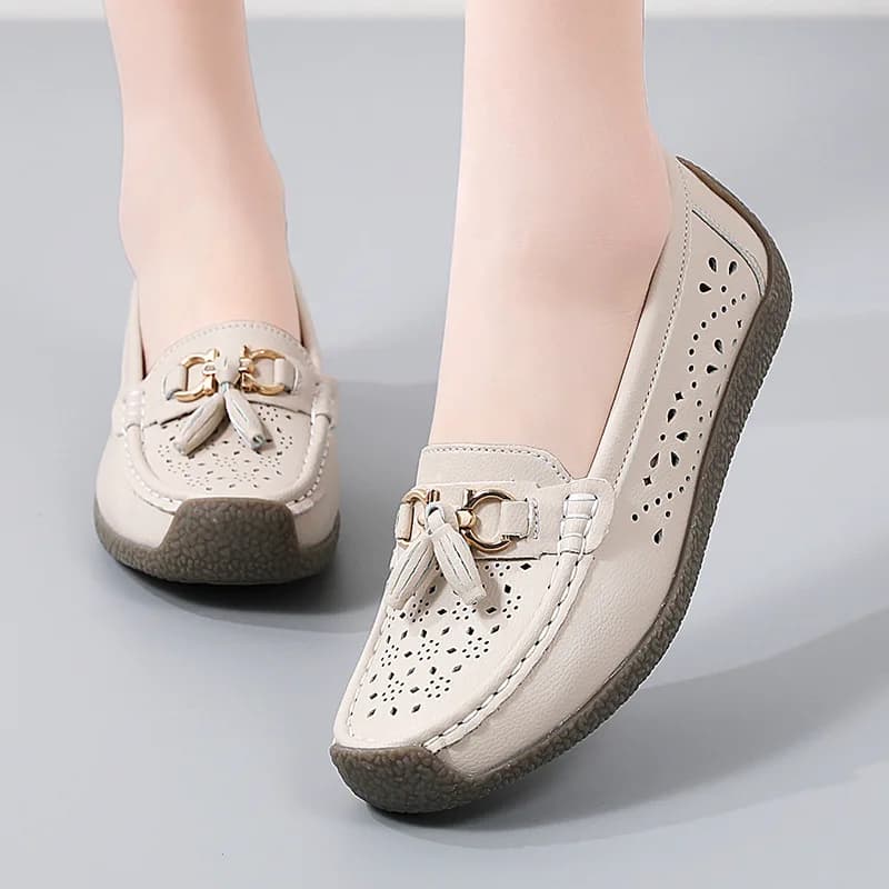 Summer Women Plus-Size Hollow-Out Bean Shoes Adult Loafers Slip-On Casual Shoes Lady Shallow Soft-Bottom Breathable Beach Sandal