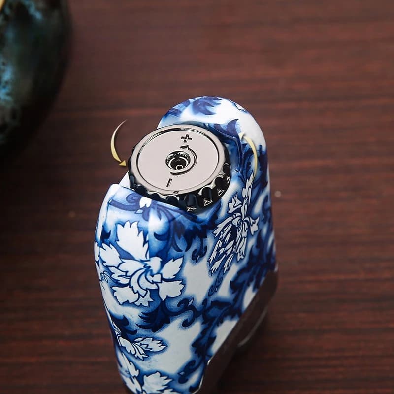 Honest Torch Inflatable Metal Lighter, Direct Blue Flame Cigarette Lighter, High-end Men's Fashion Gift, Unique Style