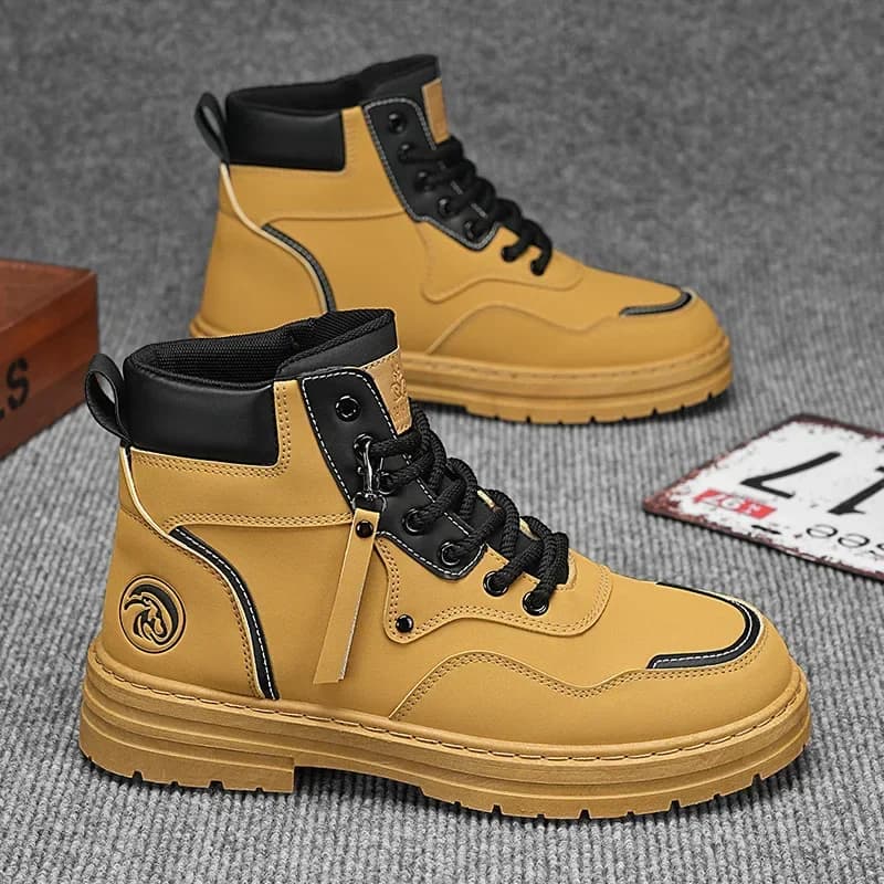 Men Boots Autumn High Top British Korean Thick Soled Platform Comfortable Non Slip Short Boots Outdoor Lace Up Cotton Boots 202
