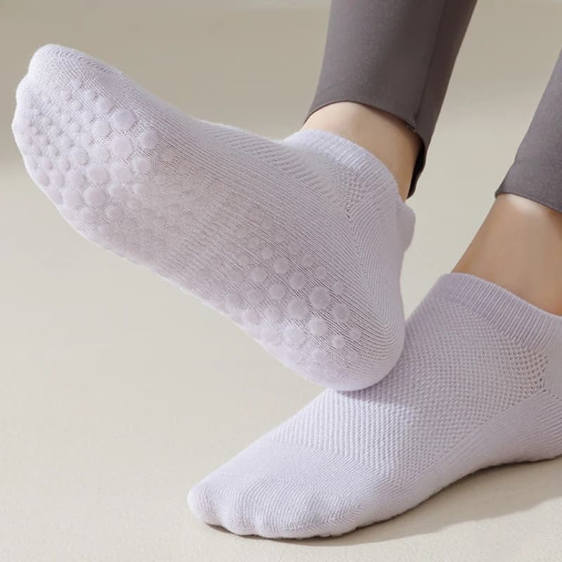 Silicone slim summer mesh yoga socks Low cotton socks with slim silicone anti slip handle for pilates