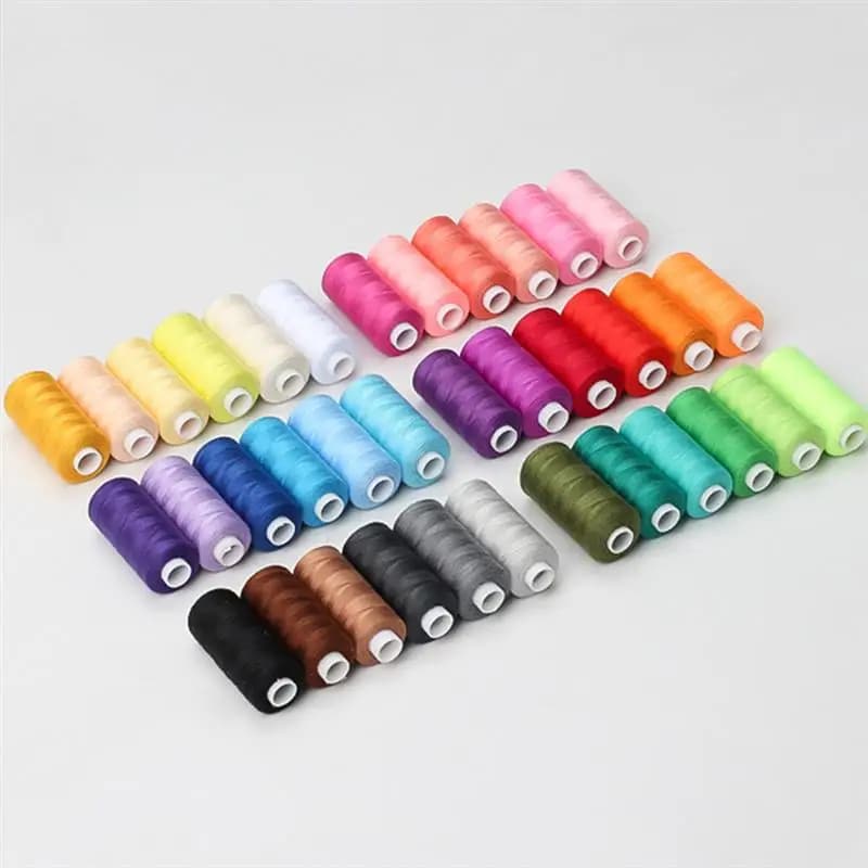 Nuovo 6 colori/set filato filo per cucire rotolo macchina ricamo a mano 400 yard ciascuna bobina poliestere durevole per kit da cucito domestico