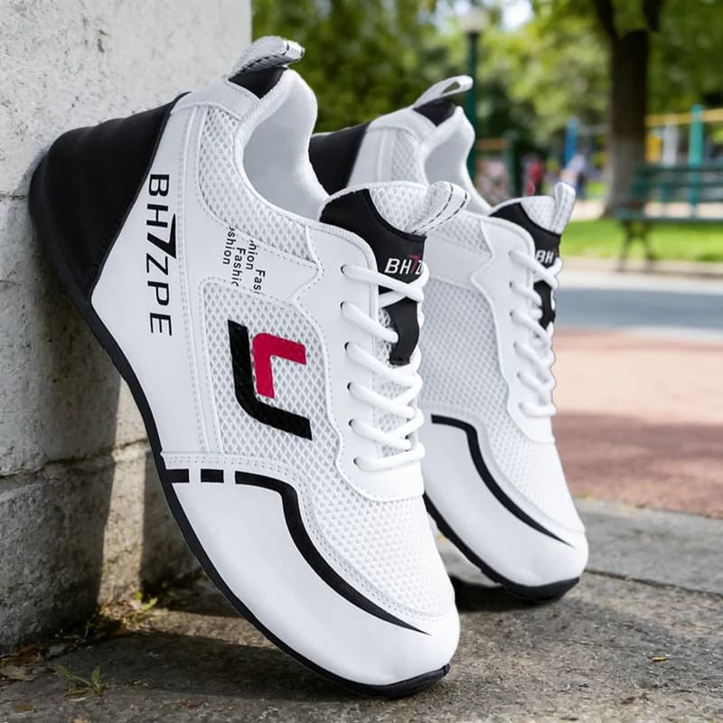 Men's Fashionable Low-Top Color-Blocked Breathable Mesh Running Sneakers