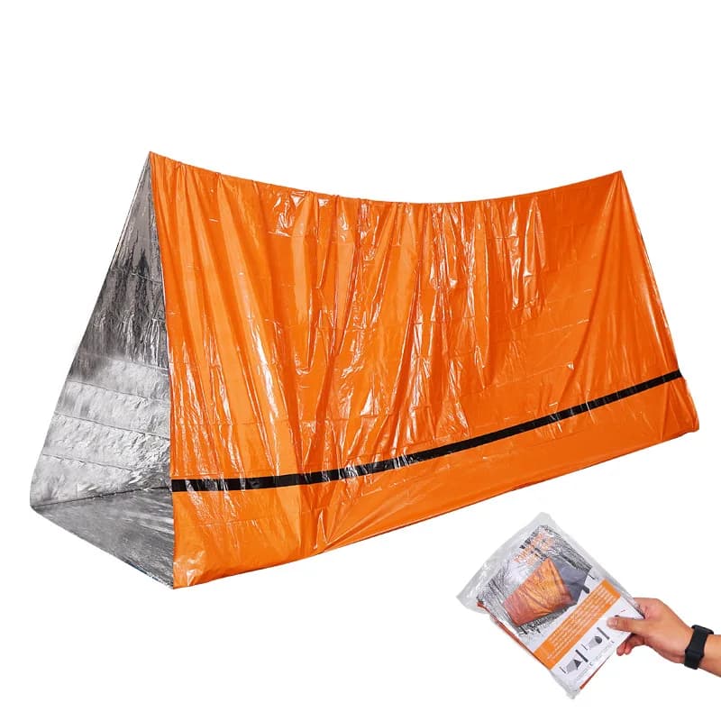 Simple outdoor curtain PE blanket portable insulating sleeping bag supplies for outdoor camping earthquake decorations for the house