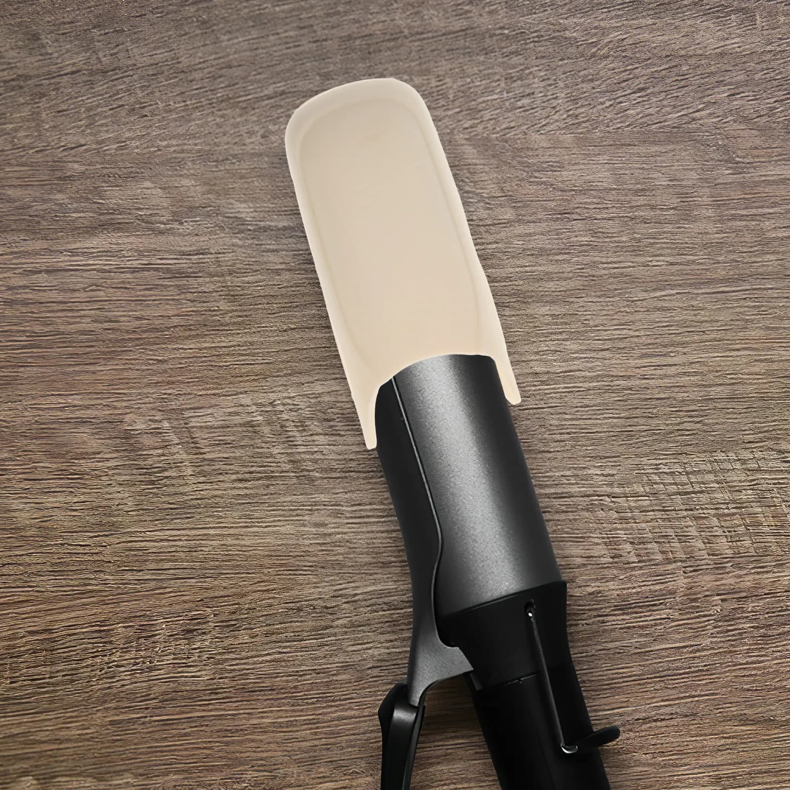 Hair Curler Handle Cover Heat Resistant Silicone Sleeve Anti Slip Curling Iron Handle Protector Hair Tool Sleeve