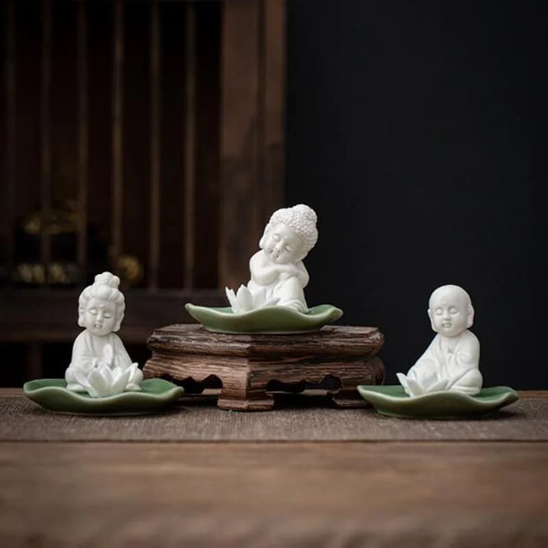 Mini Chan Monk Sandalwood Stick Incense Holder Creative Fragrance Censer Tea Pet Aromatherapy Burner Home Decor