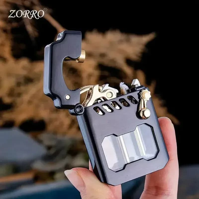 ZORRO Mecha Serbatoio carburante trasparente Espulsione meccanica Accendino a cherosene Metallo Regalo creativo di fascia alta di alto aspetto