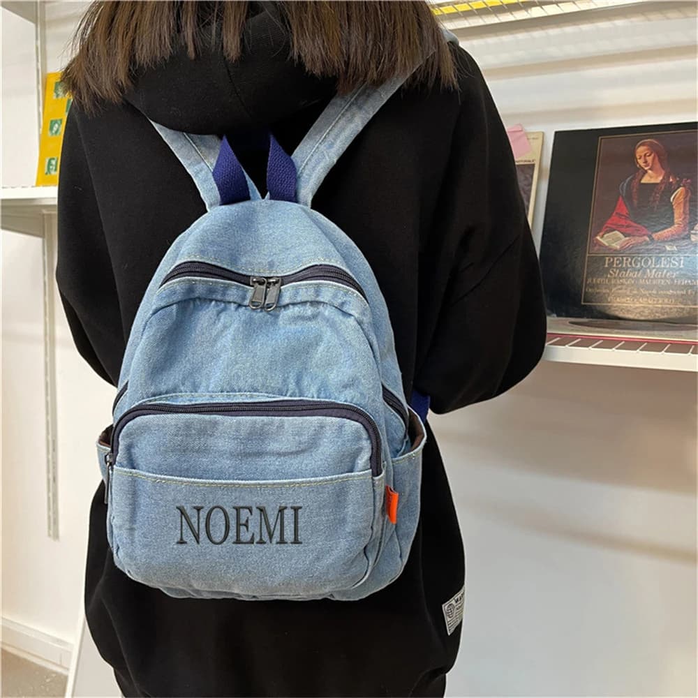 Zaino in Denim per ragazze nuovo zainetto per studenti zaino da viaggio all'aperto nome personalizzato semplice borsa piccola in Denim regali ricamati
