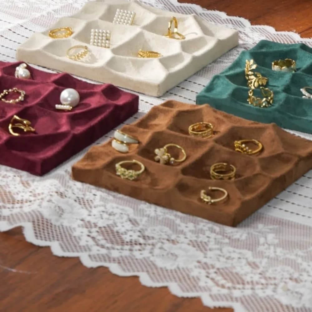Vassoio Porta Gioielli in Tessuto, Elegante e di Lusso, Espositore per Anelli e Orecchini, Accessorio Decorativo per Negozi di Gioielli