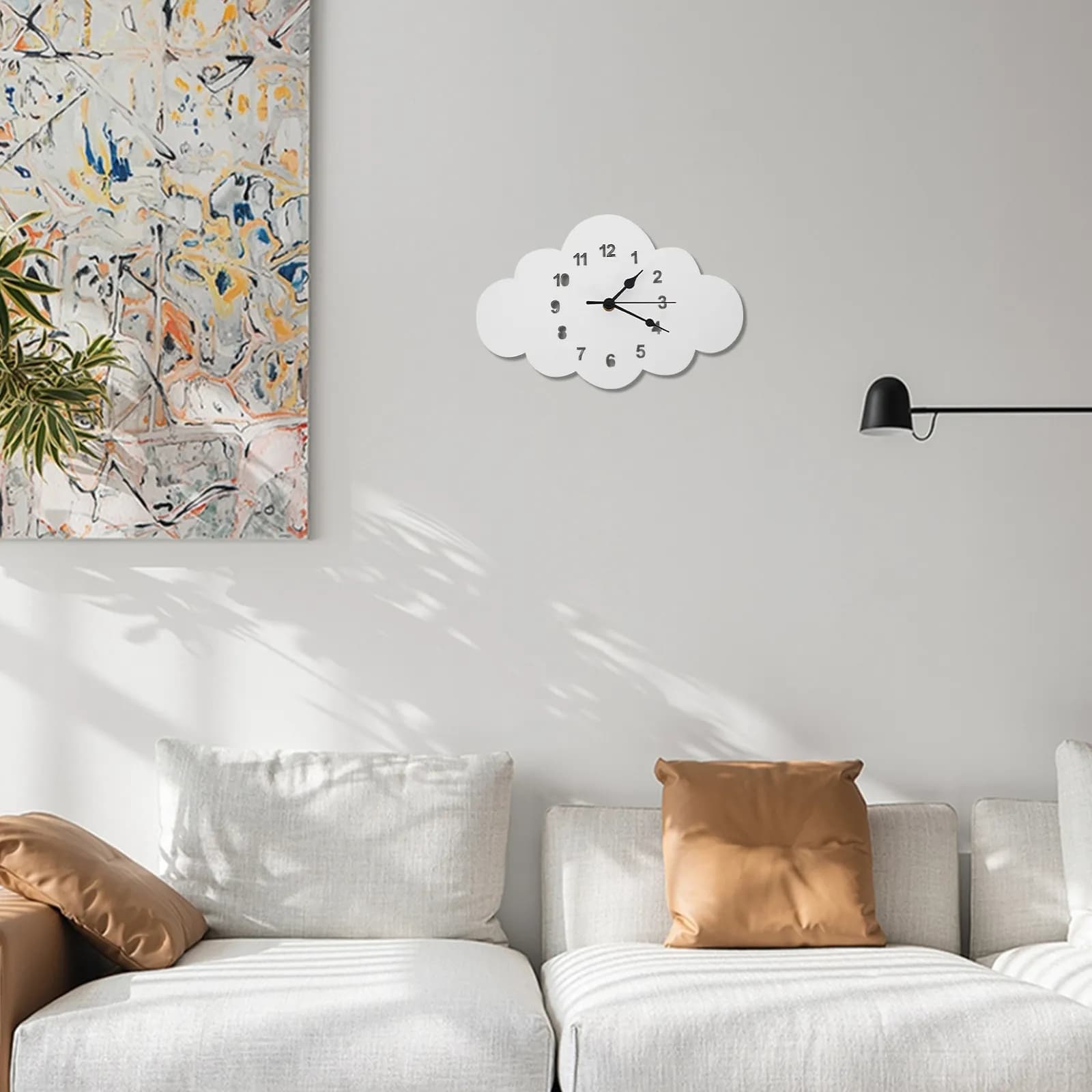 Wall clock shaped as a cloud in Nordic style, hanging decoration for bedroom and living room, delicate and practical wall clock.