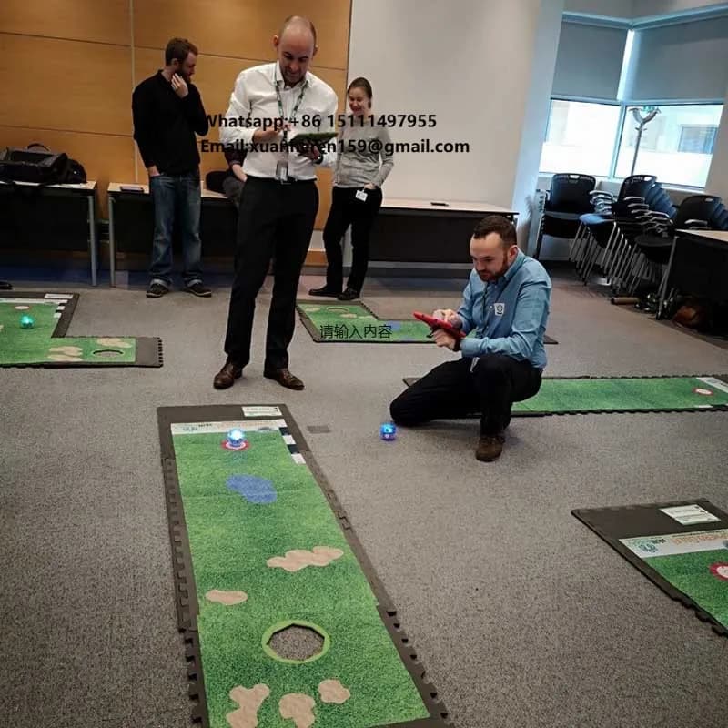 VR Tablet-Controlled PVC Digital Mini Golf Putting Game Mat Smart Mini Golf Aid App-Enabled Putting Practice Mat Amusement